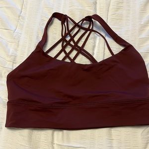 Size 14 lululemon sports bra burgundy